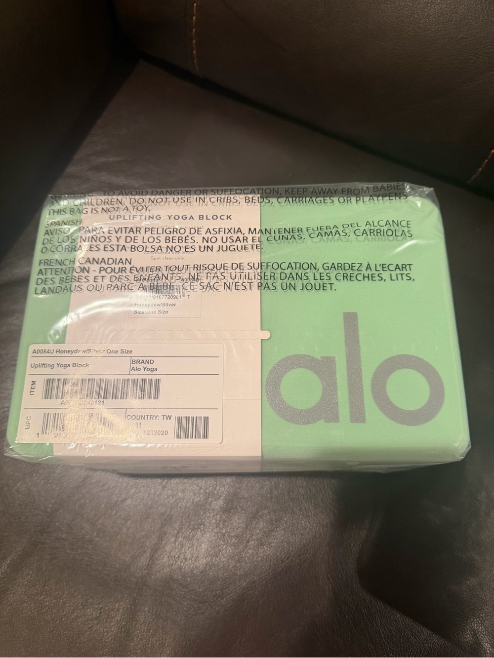 ALO Yoga Uplifting Yoga Block in Mint